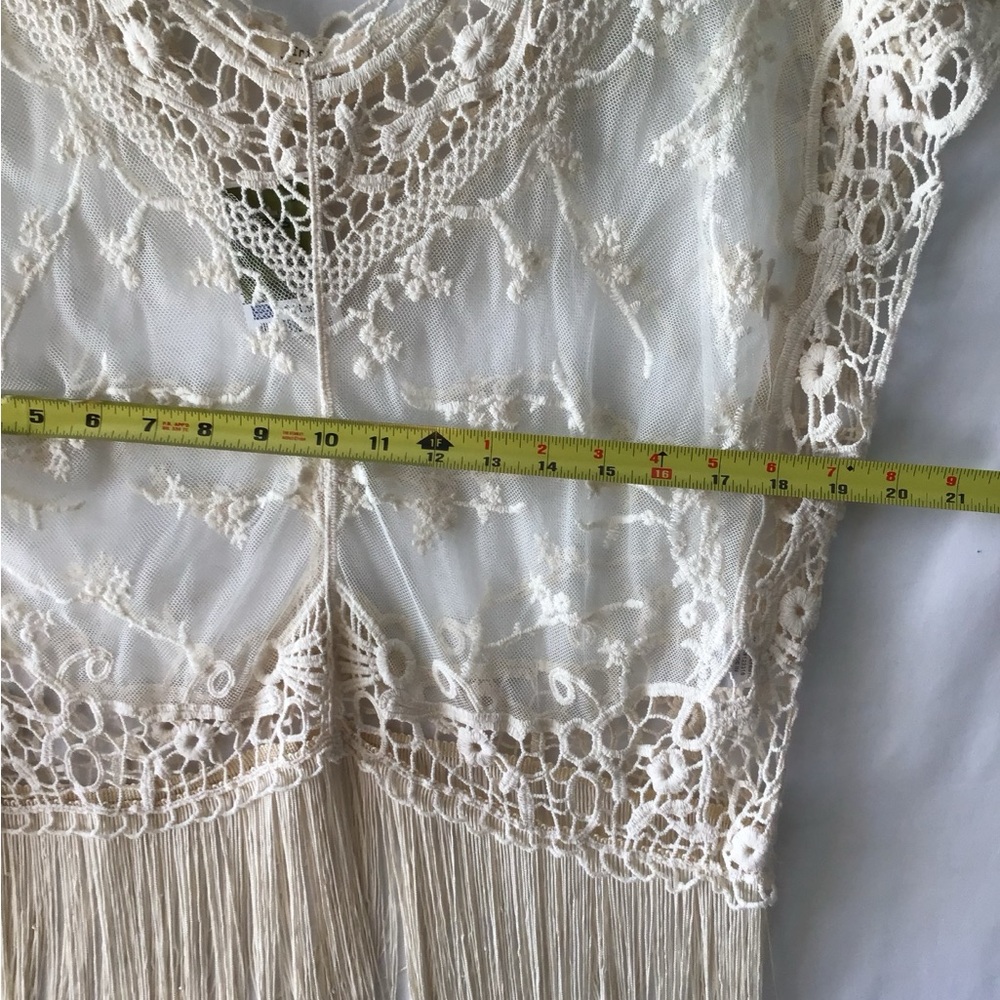 74 Iris Cream Lace Crochet Fringe Top with Camisole - Picture 3 of 7